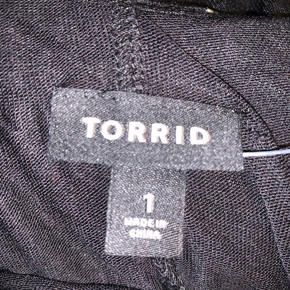 Torrid Plus Size Fluted Floral Maxi Dress Plus 1X - Picture 5 of 6